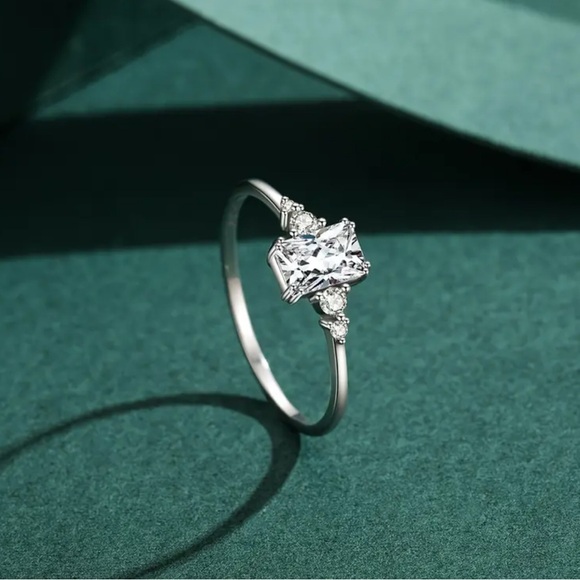 MODIAN 925 Sterling Silver Ring NIB - Picture 2 of 4